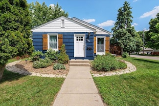 401 15th Ave N, Hopkins, MN 55343