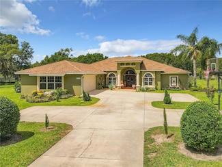 27401 Hammock View Ct, Yalaha, FL 34797