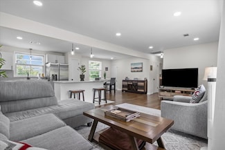 238 Wilowen Dr, Nashville, TN 37210