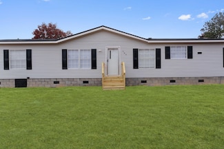 566 Centerwood Rd, Windsor, SC 29856