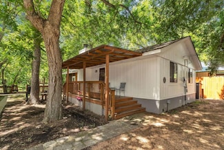 107 Scudder Ln, Wimberley, TX 78676
