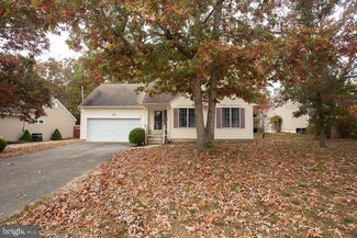 476 Coral Ln, Manahawkin, NJ 08050