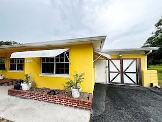 8341 Sunset Dr, Palm Beach Gardens, FL 33410