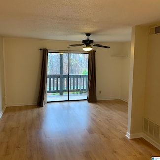 315 Woodland Village Unit 315, Birmingham, AL 35216