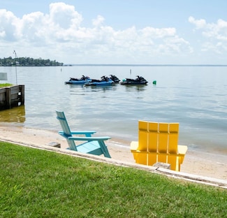 202 Everglade Dr, Livingston, TX 77351