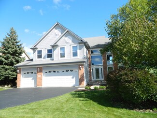 5285 Landers Dr, Hoffman Estates, IL 60192
