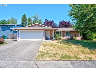 3779 NE 15th St, Gresham, OR 97030
