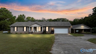 195 A Smith Rd, Huntsville, AL 35811
