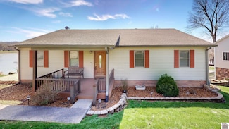 92 Hawk Nest Ln, Eddyville, KY 42038