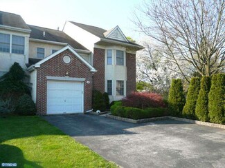109 Oxford Ct, Ambler, PA 19002
