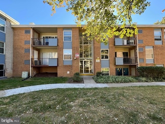 3853 Saint Barnabas Rd Unit 102, Suitland, MD 20746