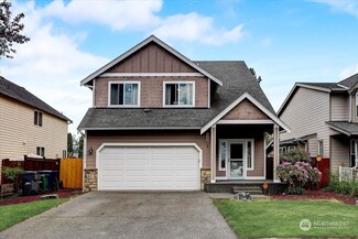 213 Eastgate Ave N, Pacific, WA 98047