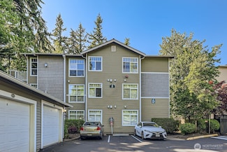 12712 Admiralty Way Unit D103, Everett, WA 98204