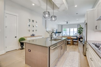 1022 Dorothy St, Houston, TX 77008