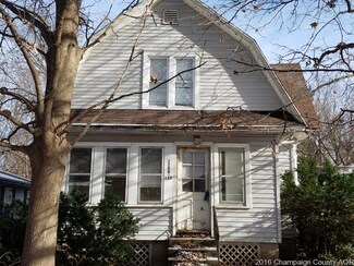1208 N Hickory St, Champaign, IL 61820