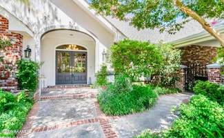 116 Midland Dr, Lafayette, LA 70506
