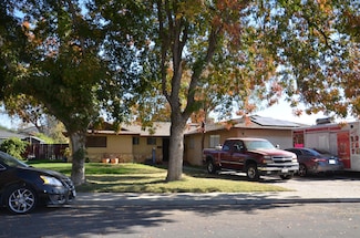 340 Byron Ct, Lemoore, CA 93245