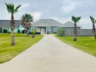 4001 29th St N, Texas City, TX 77590