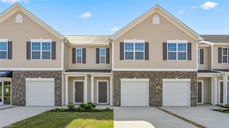 5560 Henley Ridge Dr, Graham, NC 27253