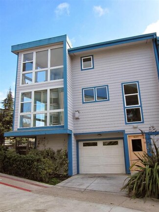 9487 Macarthur Blvd, Oakland, CA 94605