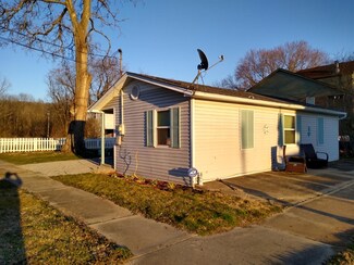 191 Race St, New Richmond, OH 45157