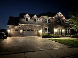 9566 212th St W, Lakeville, MN 55044