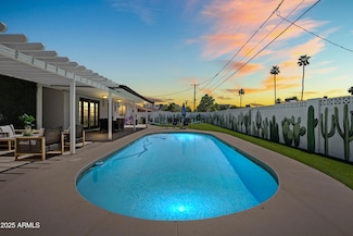 8315 E Devonshire Ave, Scottsdale, AZ 85251