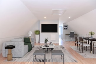 148 Myrtle St Unit 3, New Bedford, MA 02746
