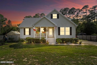 710 Ridgecrest Ln, Rocky Point, NC 28457