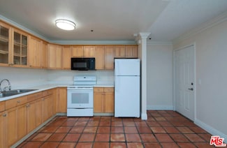 227 16th St Unit 225, San Diego, CA 92101