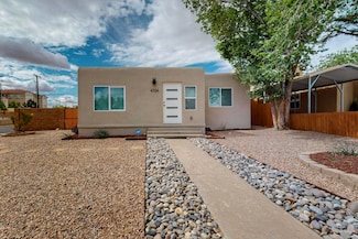 4724 Crest Ave SE, Albuquerque, NM 87108