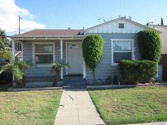 128 E 52nd St, Long Beach, CA 90805