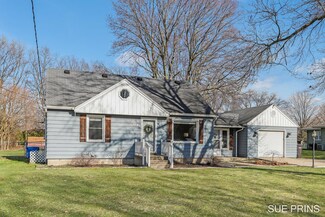 7658 Harold Ave, Jenison, MI 49428