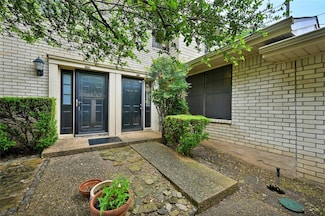 8400 Jamestown Dr Unit 216, Austin, TX 78758