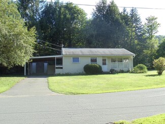 1 Belle Fred Dr, Randolph, VT 05060