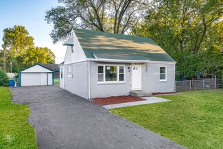 7841 Suburban Ln, Bridgeview, IL 60455