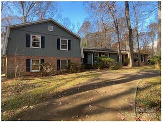 3212 Nancy Creek Rd, Charlotte, NC 28270