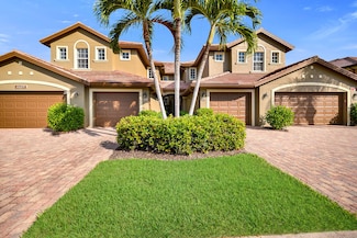6689 Alden Woods Cir Unit 201, Naples, FL 34113