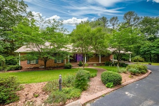 14 Tanglewood Ln, Little Rock, AR 72202