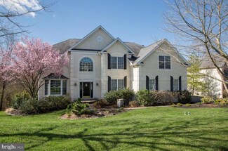 525 Doral Cir, Berwyn, PA 19312