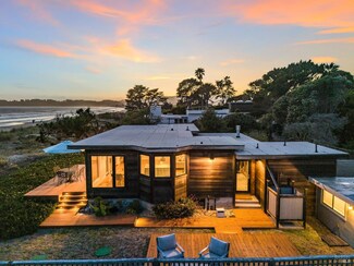 8 Rafael Patio, Stinson Beach, CA 94970