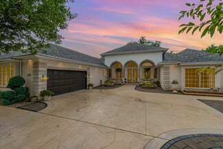 10204 Royal Ct, Munster, IN 46321