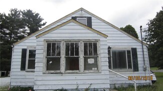 3837 Brinker St SW, Navarre, OH 44662