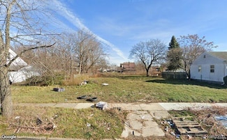 6730 Longacre St, Detroit, MI 48228