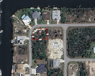 10611 Riverside Rd, South Gulf Cove, FL 33981
