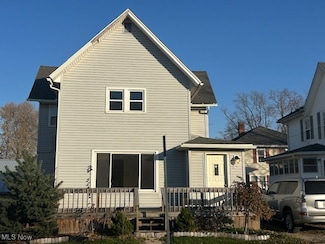 317 Dale Ave, Willard, OH 44890