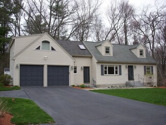 10 Orchard Dr, Hudson, MA 01749