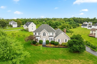 1 Squire Armour Rd, Windham, NH 03087