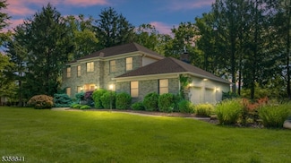 14 Casper Berger Rd, Whitehouse Station, NJ 08889