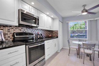 1702 Andros Isle Unit E1, Coconut Creek, FL 33066